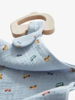 Doudou En Gaze De Coton + Hochet Bois EN VOITURE SIMON Multicolore - Vertbaudet -Vertbaudet Soldes Magasin doudou en gaze de coton hochet bois en voiture simon 5