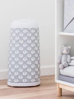 Housse Décorative Pour Poubelle à Couches Dress-Up ANGELCARE Gris - Angelcare -Vertbaudet Soldes Magasin housse decorative pour poubelle a couches dress up angelcare 2