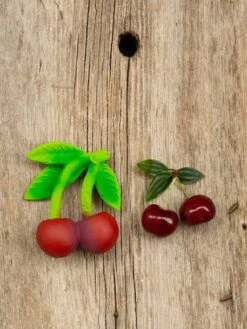 Jouet De Dentition Mery La Cerise - OLI & CAROL Rouge - Oli Et Carol -Vertbaudet Soldes Magasin jouet de dentition mery la cerise oli carol 5