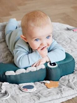 Peluche D'Activités Croco - DONE BY DEER Vert - Done By Deer 6 Peluche D'Activités Croco - DONE BY DEER Vert - Done By Deer -Vertbaudet Soldes Magasin peluche dactivites croco done by deer 1