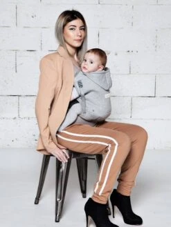 Porte-bébé Hoodie Carrier LOVE RADIUS By JE PORTE MON BEBE Gris Athletic - Love Radius JPMB -Vertbaudet Soldes Magasin porte bebe hoodie carrier love radius by je porte mon bebe 3