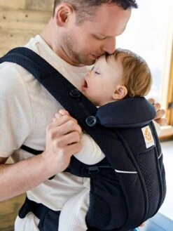 Porte-bébé Omni Breeze ERGOBABY Noir - Ergobaby -Vertbaudet Soldes Magasin porte bebe omni breeze ergobaby 4