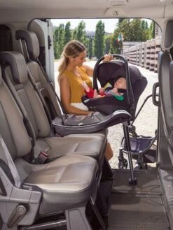 Siège-auto + Base CHICCO Kiros I-Size Fast-In 40 à 78 Cm, équivalence Groupe 0+ Noir - Chicco -Vertbaudet Soldes Magasin siege auto base chicco kiros i size fast in 40 a 78 cm equivalence groupe 0 3